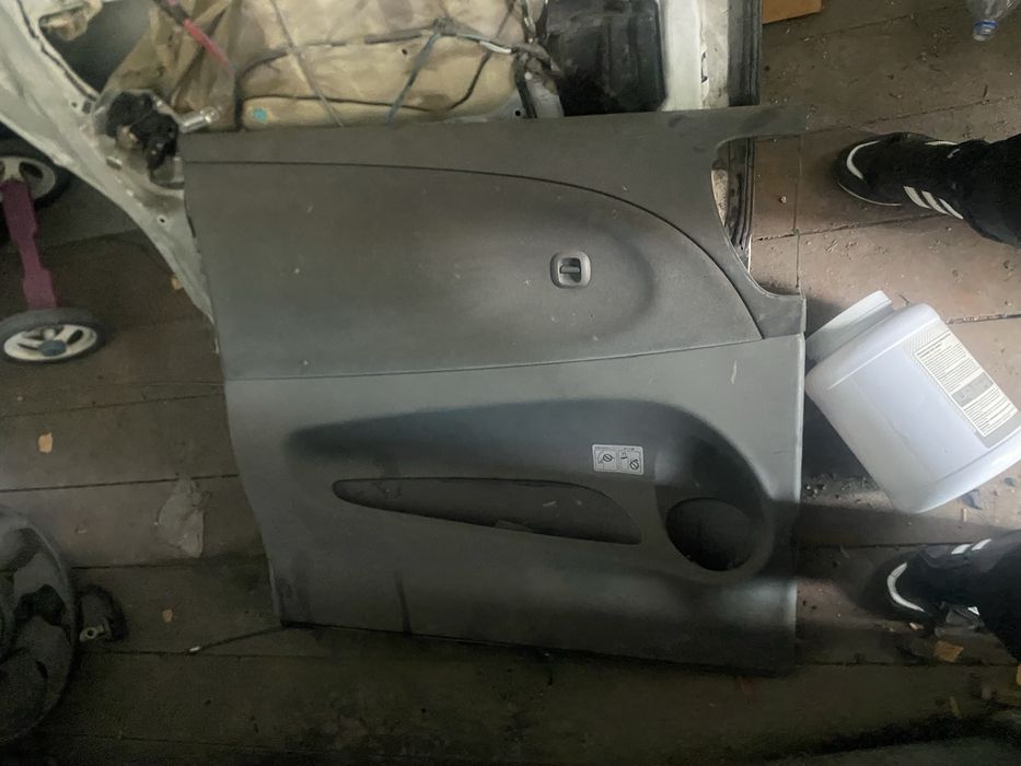 Продам глушитель тойота эстима