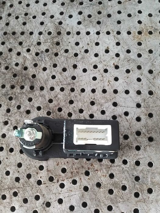 Priza aux usb bricheta hyundai ix20 846701 k020