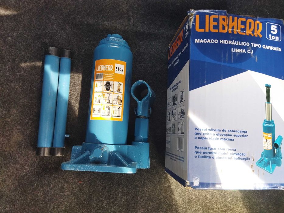 Продаю домкрат 5 тонн.