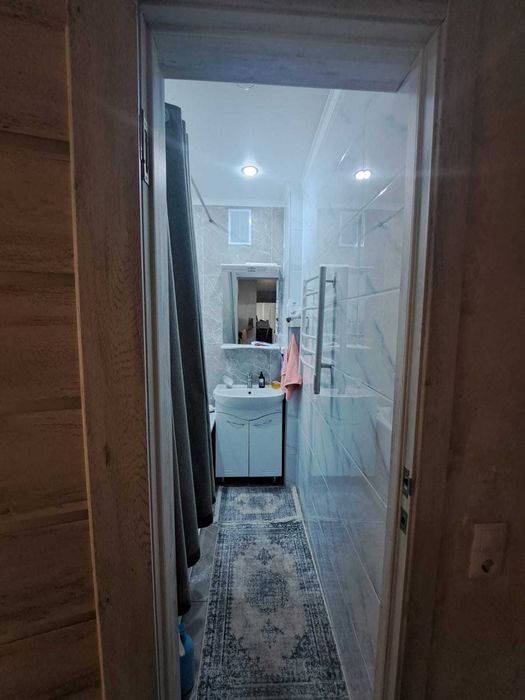 Продам 3-комн квартиру, мкр Береке