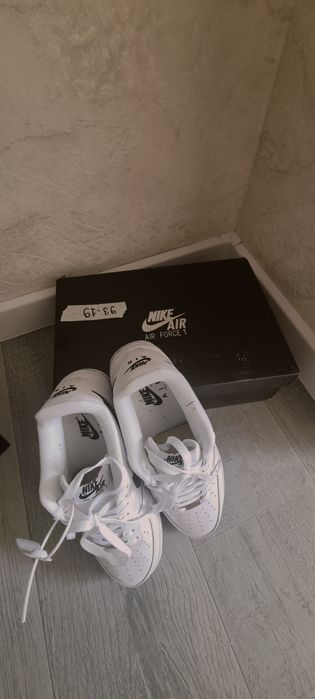 Кроссовки найк новые