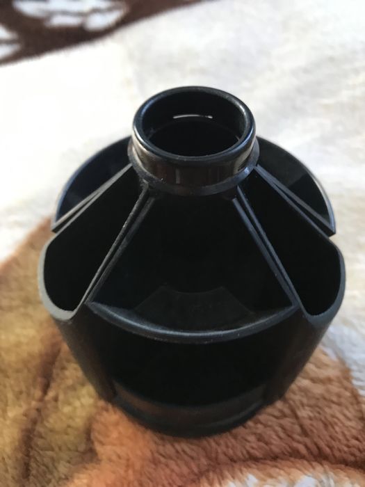 Продаю карандашницу