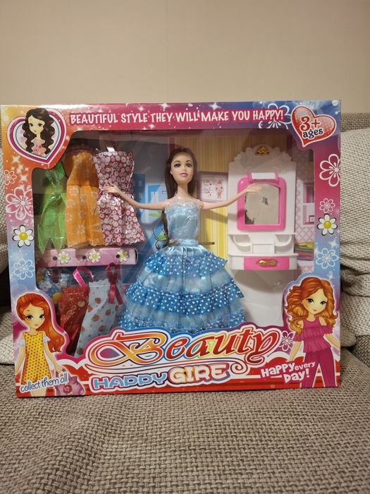 Papusa Barbie noua in cutie, transport 5 lei