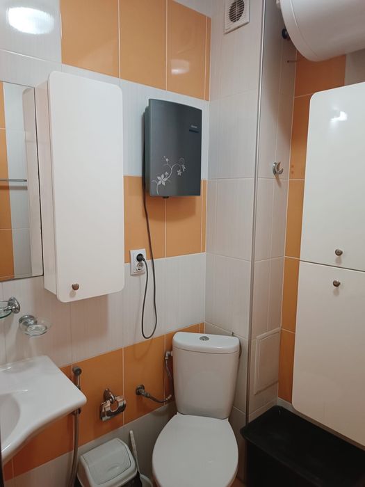 Дава се под наем Двустаен апартамент в Варна, Общината - 68 кв.м за 612 € - Снимка #6