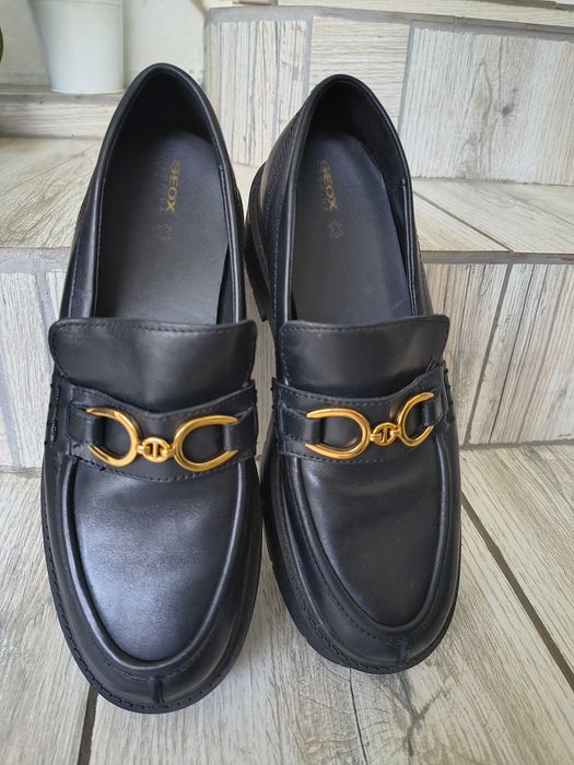 Pantofi originali Geox ,piele naturala
