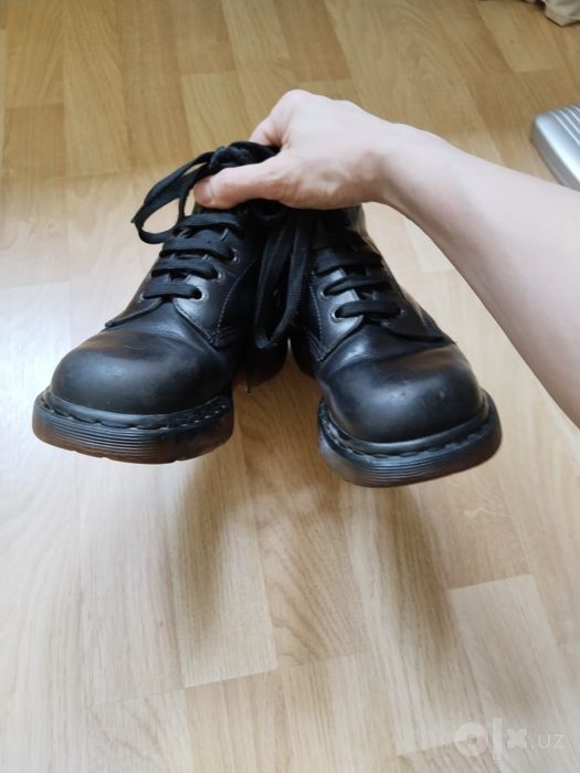 Dr Martens черные кожаные ботинки Англия , унисекс, размер 38