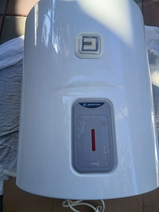 Boiler electric ariston