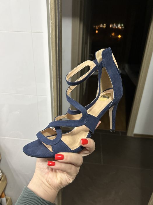 Pantofi eleganti Buffalo