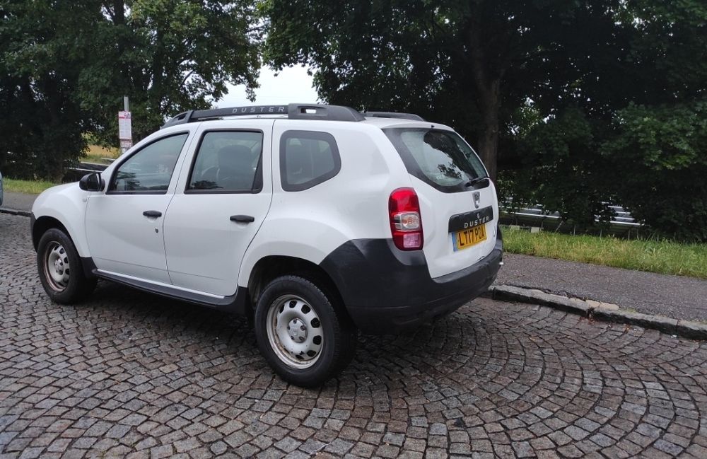 Vand Dacia Duster import Uk avariat