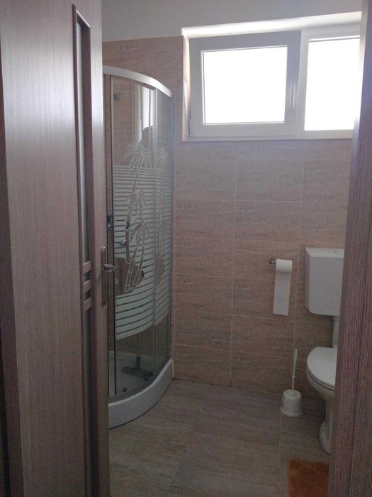 Inchiriez apartament 2 camere zona Profesor Ioan Rus langa primarie