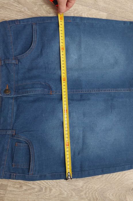 fusta blugi In extenso 44