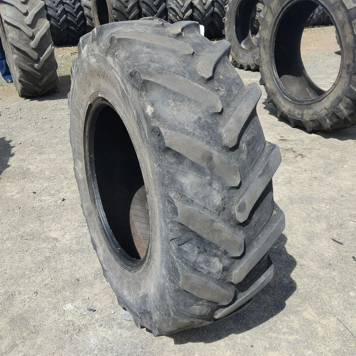 Cauciucuri 14.9R24 (380/85R24) Taurus Anvelope Agricole SecondHand