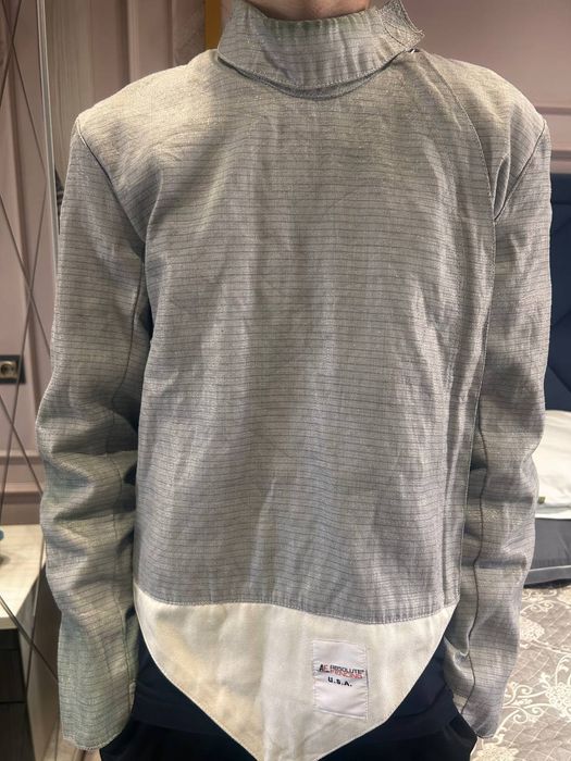 Продается комплект фехтовальщика