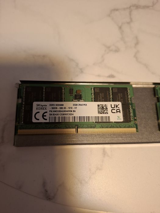 Memorii laptop Skhynix 32Gb DDR5 la 5600Mhz