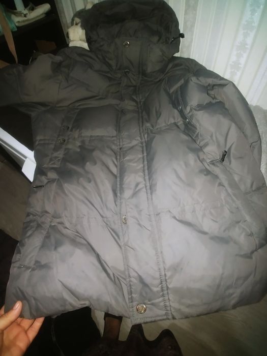 Продам зимную куртку
