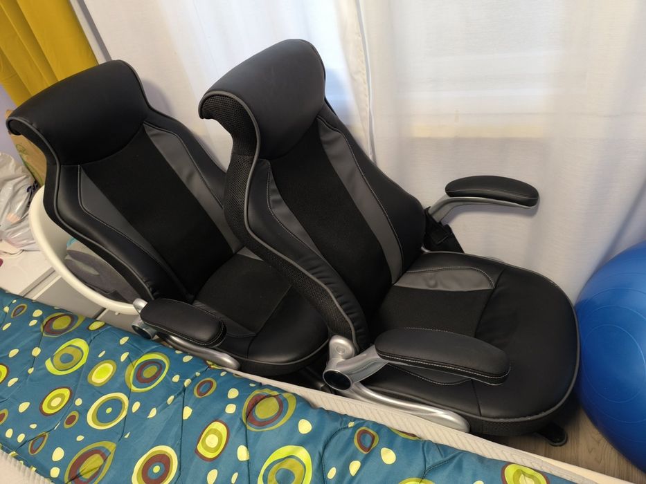 Офис стол 2 бр. Отлично състояние. ЦЕНАТА  Е ЗА ДВАТА СТОЛА.