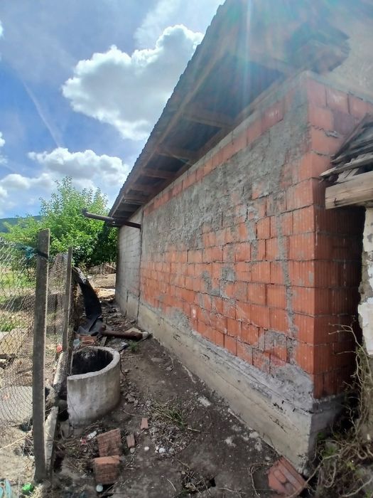 Casa de vanzare an jud arad șiria
