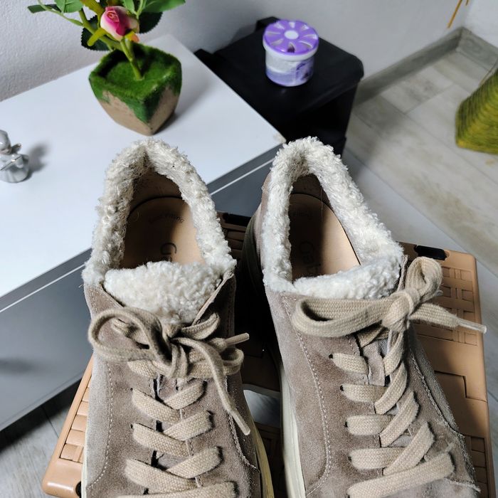 Sneakers damă Gabor, piele întoarsă și îmblănite la interior
