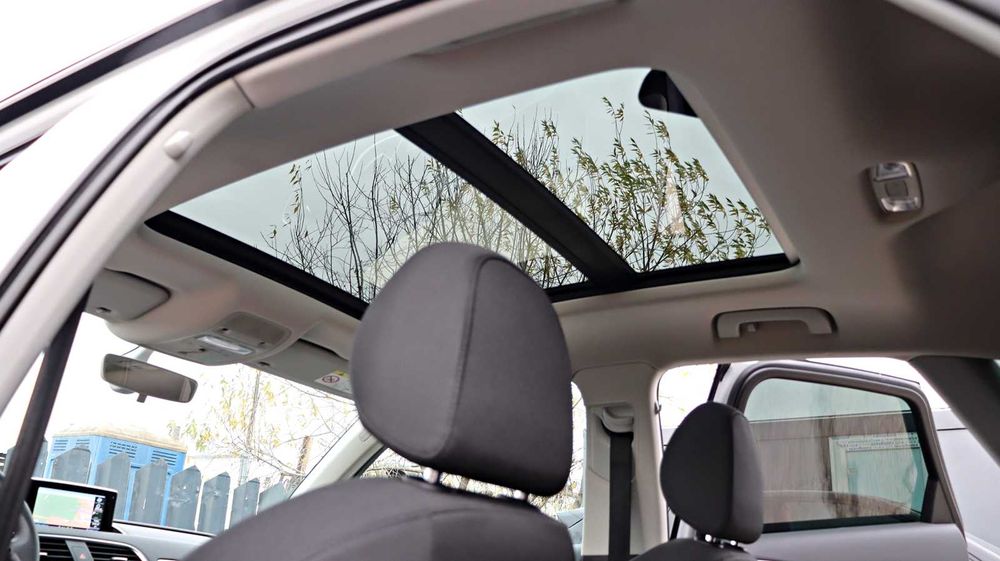 Audi Q3 / 2016 / Quattro / Automat  S tronic/Faruri LED / Panoramic