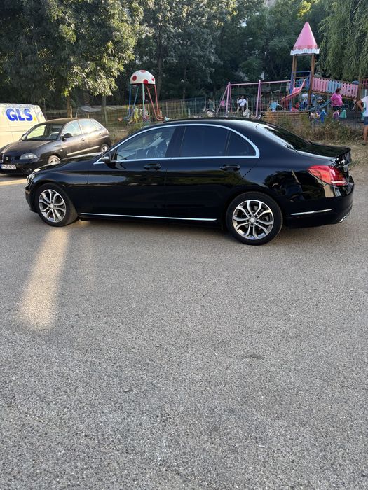 Vand mercede c clase2016 recent adus