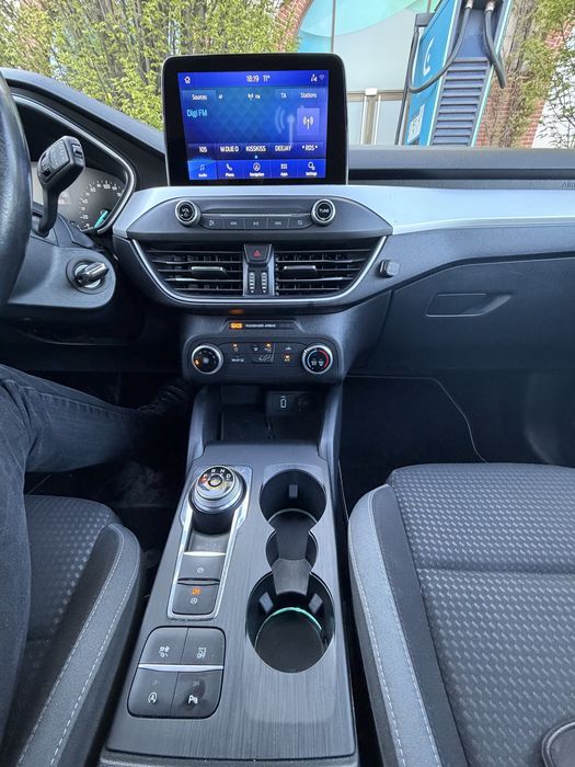 FORD Focus 2020 — imagine 5