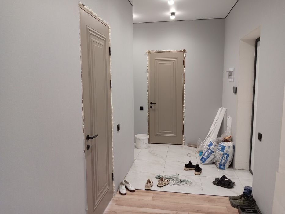 Поклейка обоев   м2 тенге