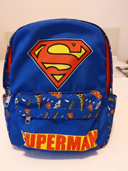 OFERTA!!! Ghiozdan SUPERMAN / PATRULA - in stare f bună