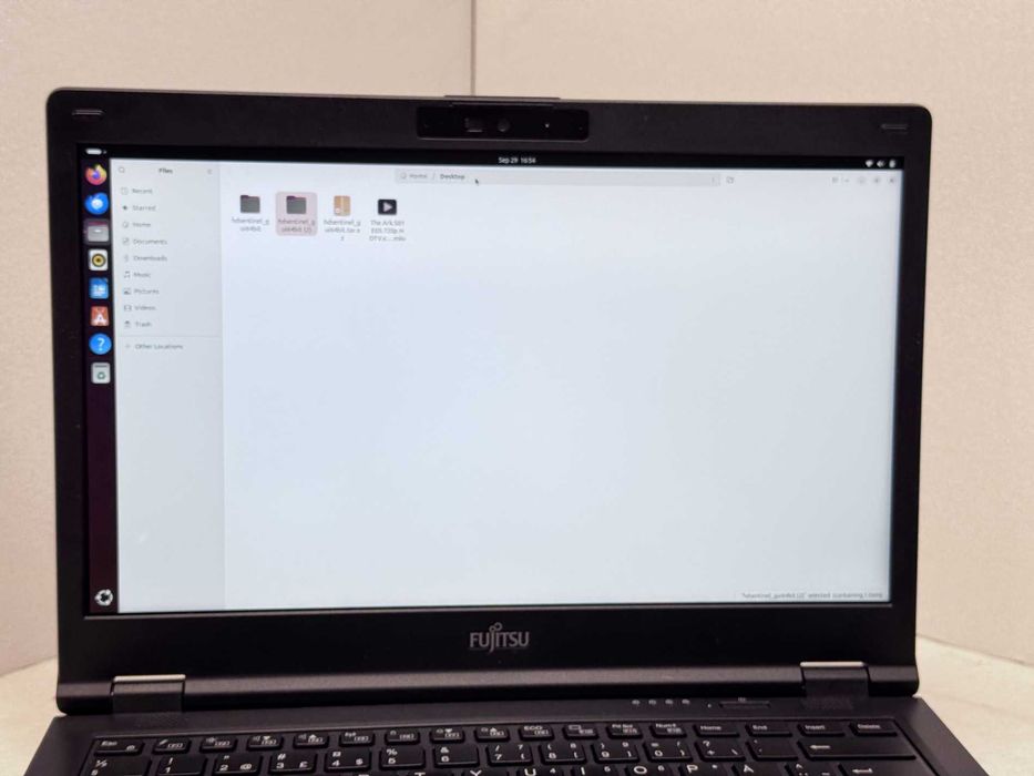 Реновиран лаптоп Fujitsu LIFEBOOK E5410 i3-10110U 16GB 260GB NVMe с гаранция