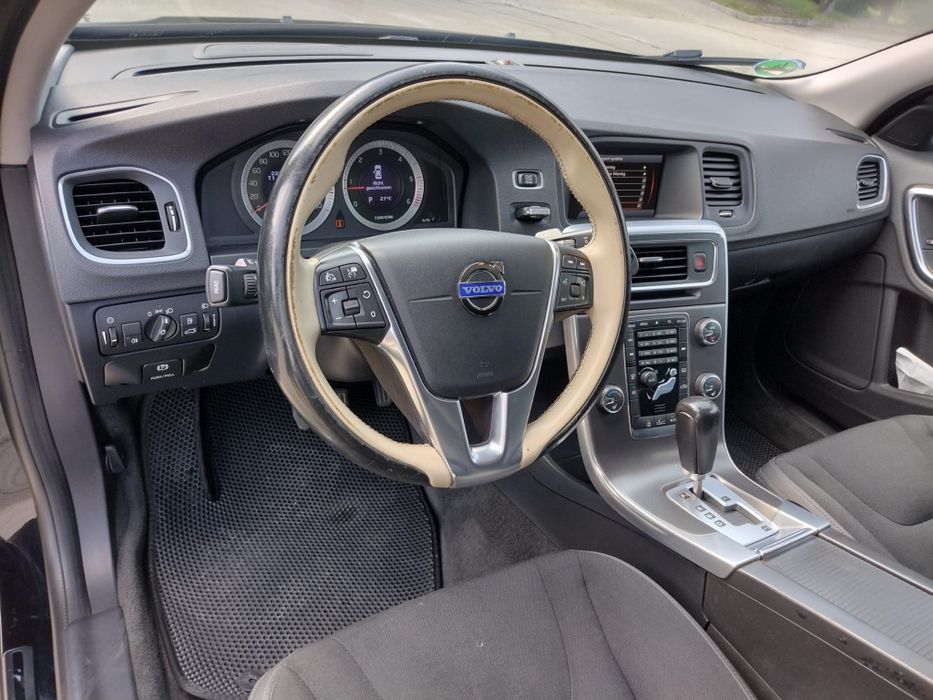 VOLVO S60 2011 — imagine 4