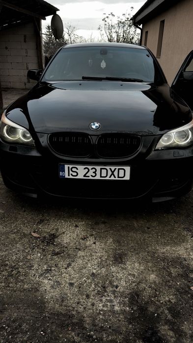 Vând BMW e60 525D manual