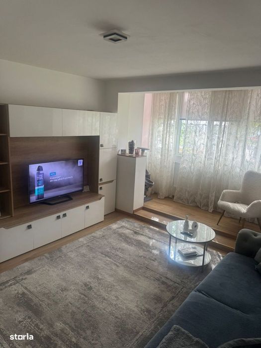 Apartament de 2 camere, 50 mp., zona Han, parter