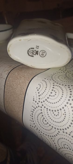 Продаю поилник для минеральной воды