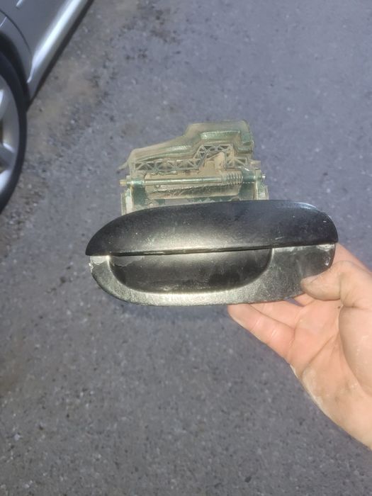 Ручка на бмв е39 рестайл пластик