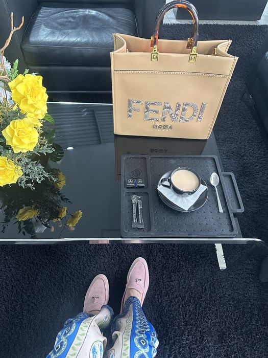 Fendi сумка  в упковке