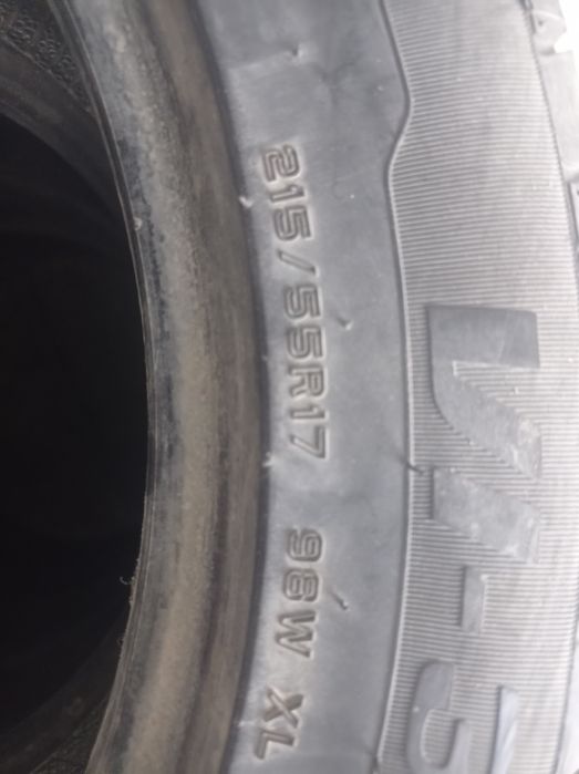 Летние 4 шины размер 215/55R17
