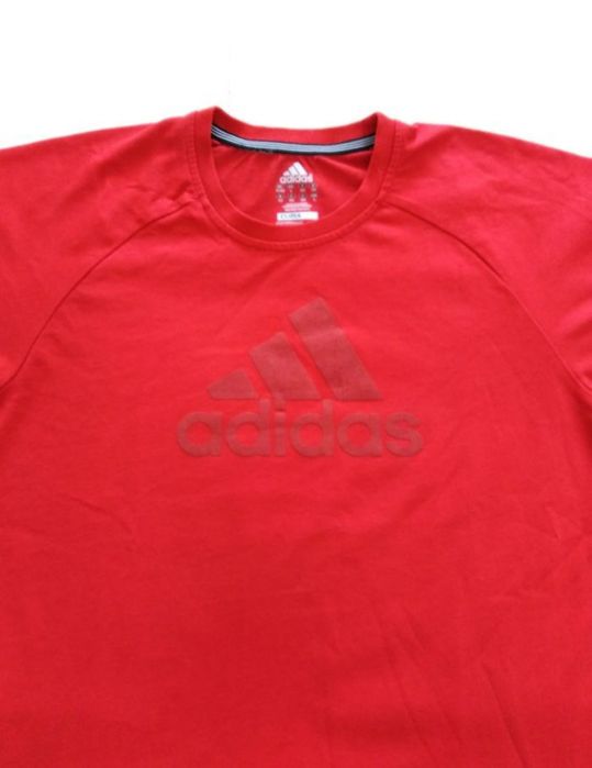 Vând tricou Adidas, mărimea M, produs de calitate,original.
