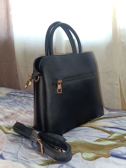 Продам срочно сумку