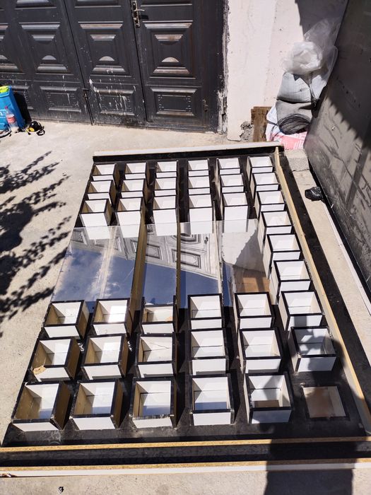 Парюм стилляж сотилади