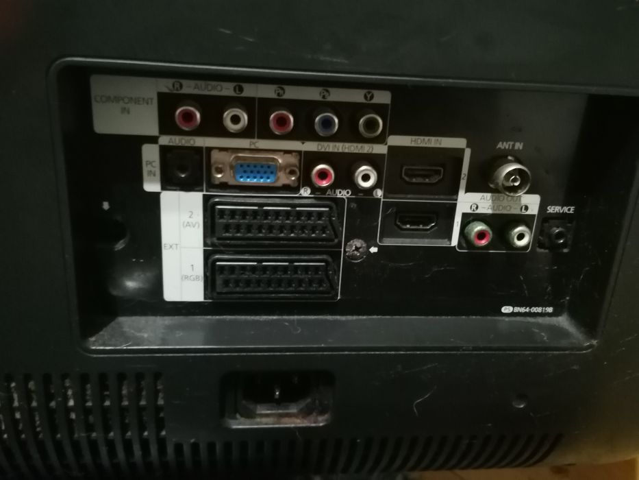 Vând televizor Samsung defect