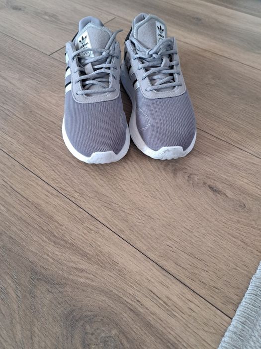 Детски маратонки Adidas 33 номер