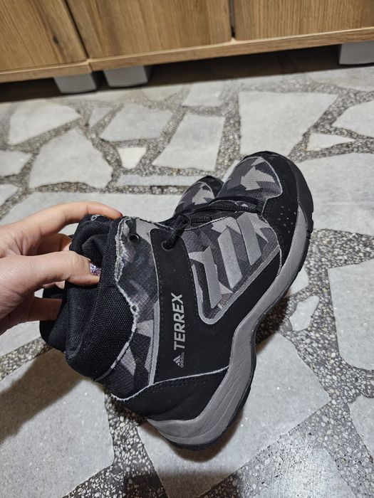 Детски зимни боти Adidas Terrex
