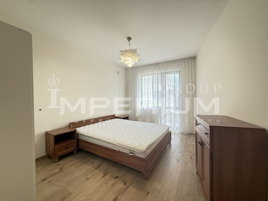 ТОП! Двустаен апартамент с ПАРКОМЯСТО под наем в района на кв. Левски