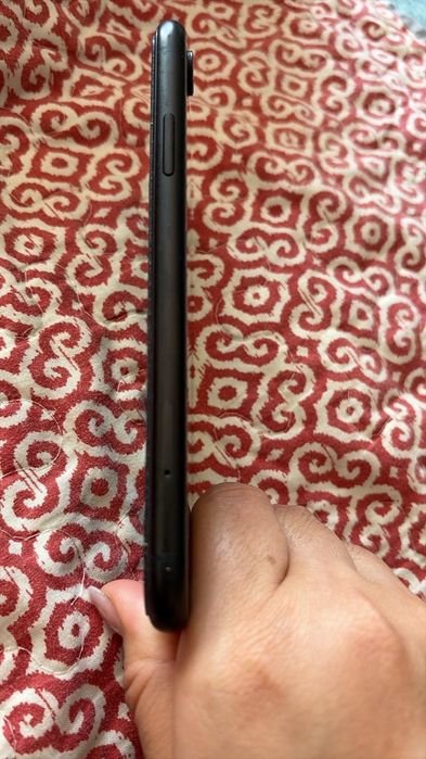 IPhone XR Black.