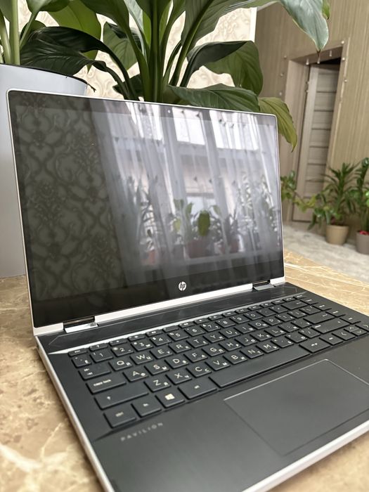 Ноутбук HP трансформер