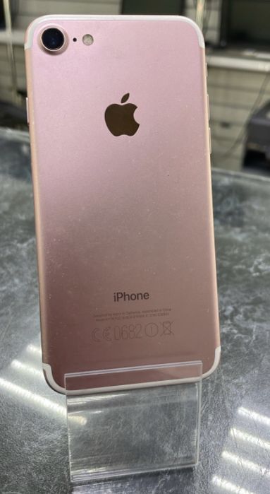 Iphone 7 sotiladi