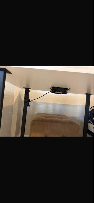 Продам стол с пылесосом Cosmos  и Сухожар