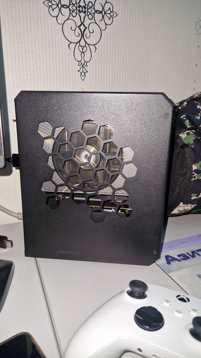 МИНИ Компьютер mini ITX CustomMOD’s FLEX 4.5L