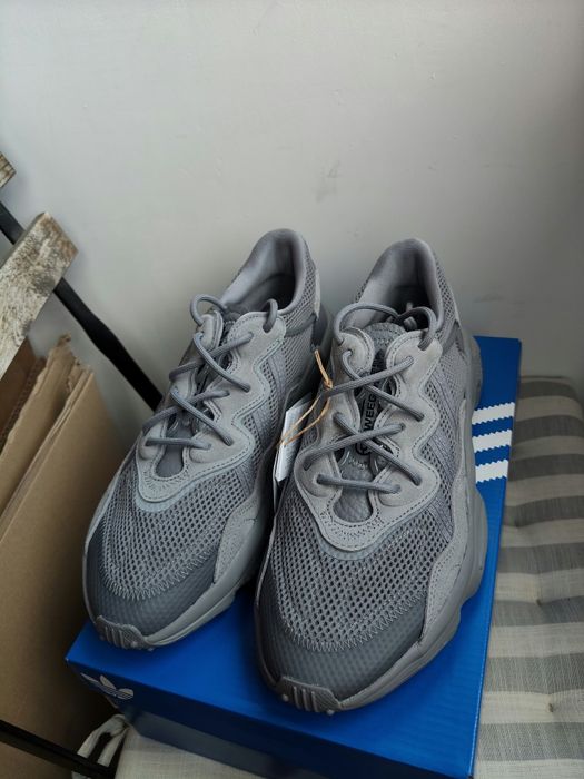 Adidas Ozweego sneakers culoare gri închis mărimea 43 1/3 noi originali