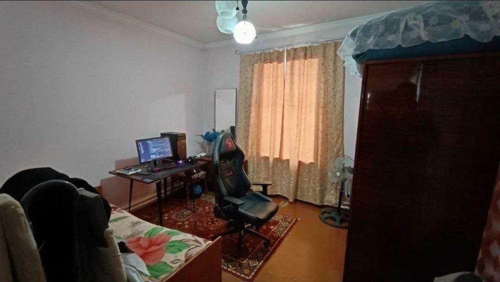 РЕКЛАМА 208    2 сотикли ховли сотилади