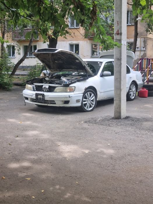 Продам Nissan cefiro a32